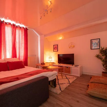 Holiday home Sakura -maisonnette Gare Giverny